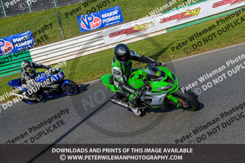 PJM Wedding Photography;enduro digital images;event digital images;eventdigitalimages;mallory park;mallory park photographs;mallory park trackday;mallory park trackday photographs;no limits trackdays;peter wileman photography;racing digital images;trackday digital images;trackday photos